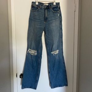 The 90s relaxed jean ultra high rise